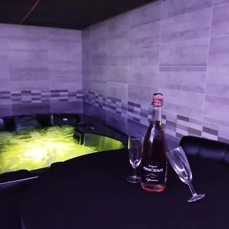 Yetişkin Oteli Why Not